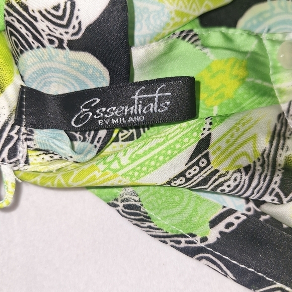 Essentials small tank top - Picture 6 of 6